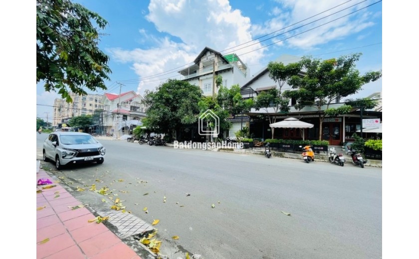 Ô tô thông ngang 9m x 23m View sông Hiệp Bình Chánh cách 50m ra Phạm Văn Đồng 14 T.ỷ