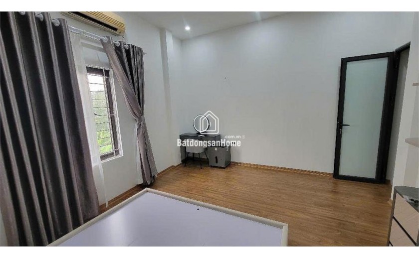 Bán nhà 4 tầng, 49m², 4PN, 5WC, Nguyễn Khoái, Thanh Trì - 4.8 tỷ, sổ đỏ