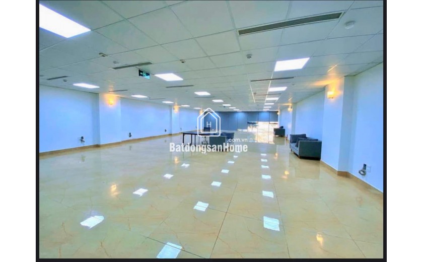Bán nhà MP Cầu Giấy, Tòa VP Đẳng Cấp 270m2 x 9T, MT 11m, 130 tỷ