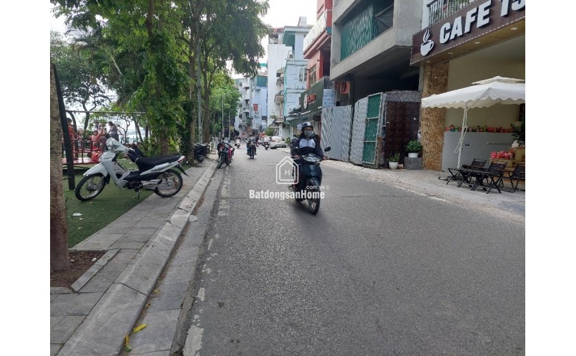 Bán Mảnh Đất VIP Phố LẠC LONG QUÂN - TÂY HỒ. DT 431M2. Mặt Tiền 17M