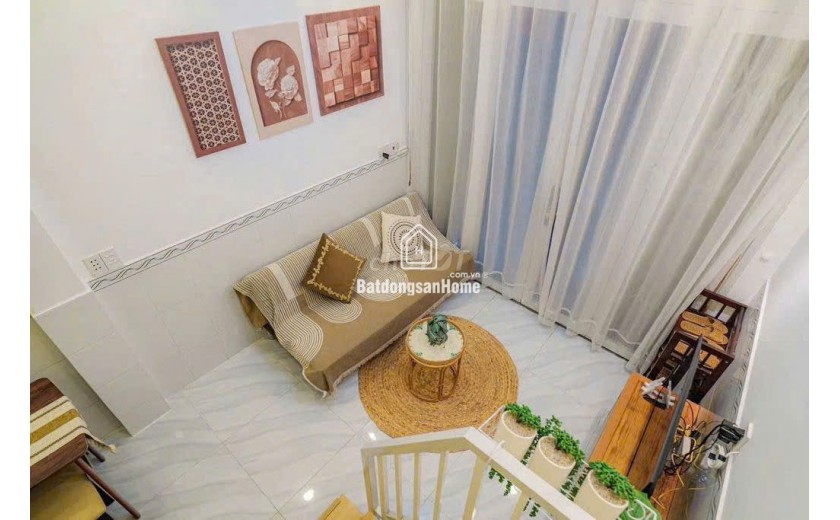 NHÀ NHỎ XINH, STYLE HIỆN ĐẠI, VỊ TRÍ ĐẮC ĐỊA NGUYỄN CƯ TRINH - QUẬN 1