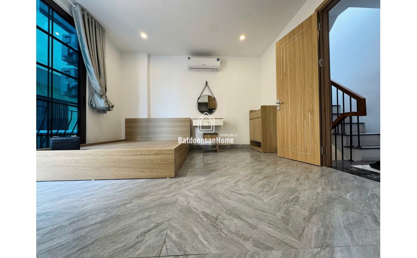 Bán nhà dòng tiền Phương Canh đối diện trường C. đẳng FPT 50m2 7 tầng 12 tỷ