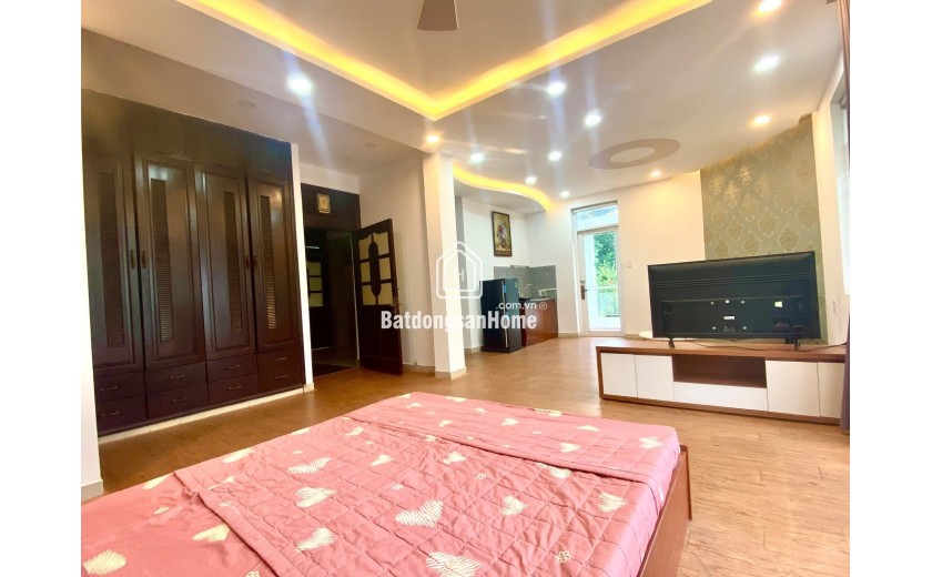 BIỆT THỰ 2 MẶT TIỀN ĐẸP LUNG LINH QUẬN 2
