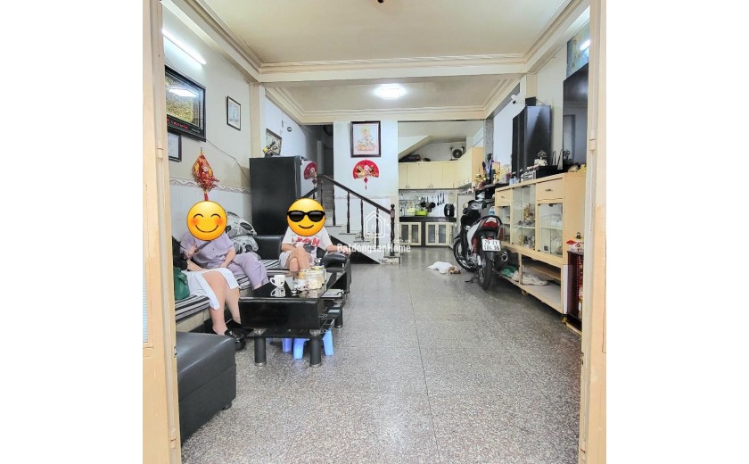 A - Nhà bán 55m2 ,  Q3 Lê Văn Sỹ  , 3 Tầng btct , 4 Phòng Ngủ, 4 Toilet - Giá 5 tỷ 2.