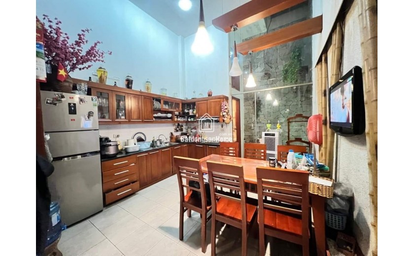 Hàng độc! bán nhà kv Chùa Láng, ô tô, kinh doanh, 52m chỉ 13,8 tỷ