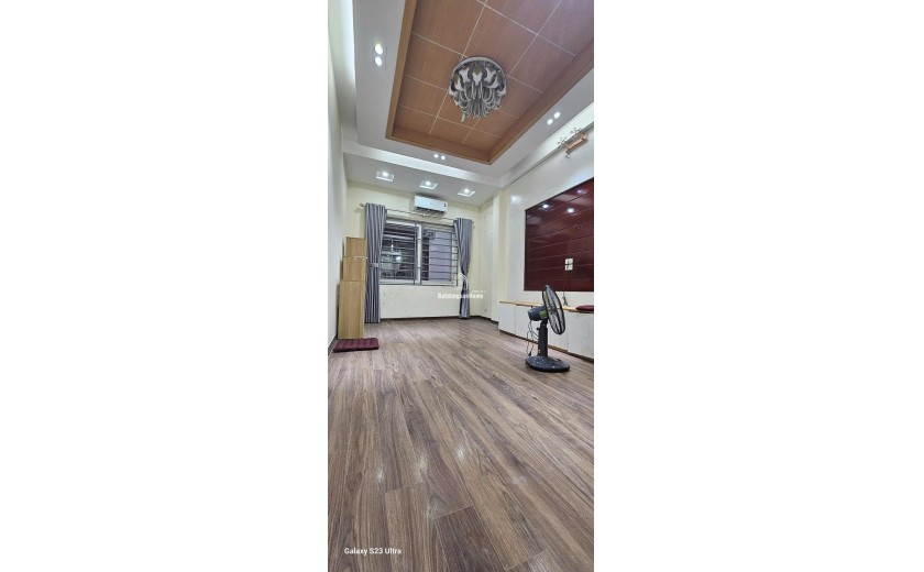 Bán Nhà Giáp Nhị Hoàng Mai 38m x 5 Tầng Nhà Đẹp Ở Ngay Giá 5.1 Tỷ.