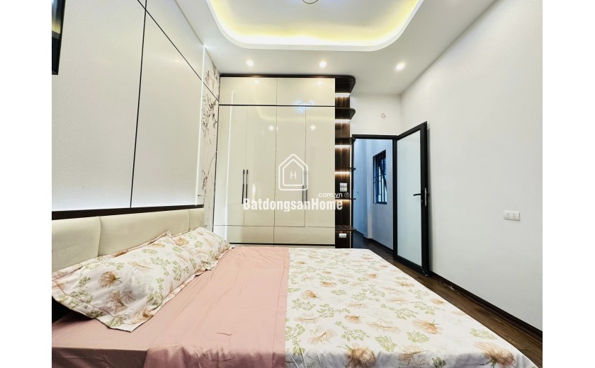 CỰC HIẾM! BÁN NHÀ VƯƠNG THỪA VŨ, 4 TẦNG, 3 MẶT THOÁNG, GẦN Ô TÔ, CHỈ 7.98 TỶ
