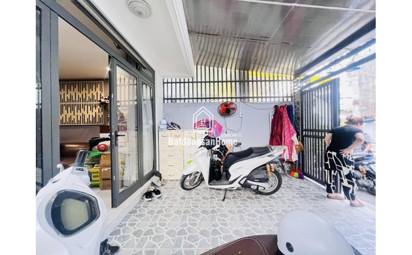 BÁN NHÀ 4 TẦNG, 80M2,  NGUYỄN KIỆM, GÒ VẤP - GIÁ 6.5 TỶ - SỔ HỒNG