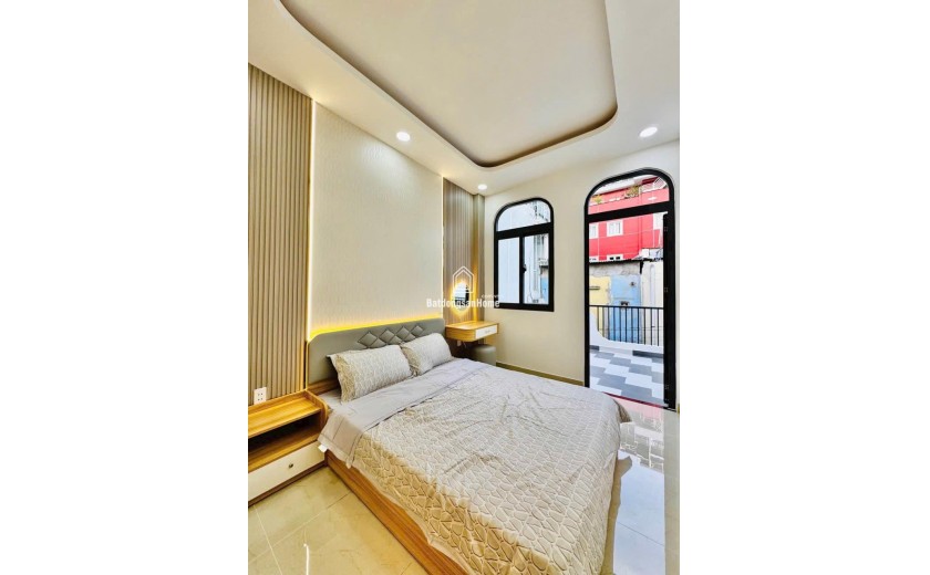 HIẾM - HOT, Bán 145m2 đất đấu giá khu 3ha Phú Diễn, vỉa hè ô tô tránh, mặt tiền 8m, GIÁ 35 TỶ