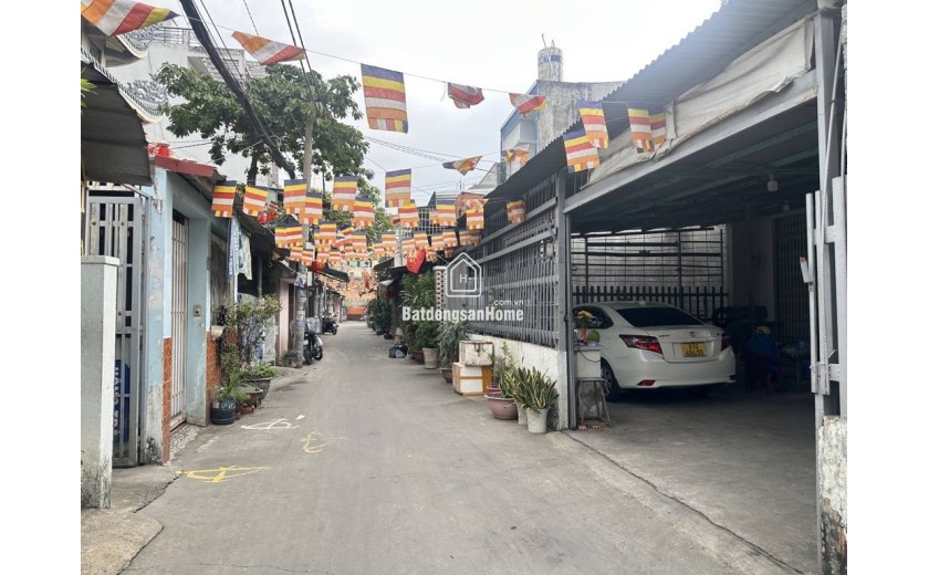 Nhà sát Trường Chinh - Tân Hưng Thuận- 64m2 - 2 Tầng - Hẻm 5m - 3.x tỷ
