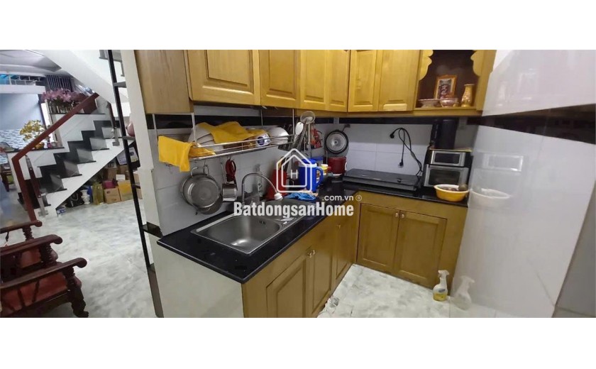 Nhà bán Nguyễn Thượng Hiền, Phú Nhuận, 39m2, trệt lầu, 2 phòng ngủ, giá 4,6 tỷ TL