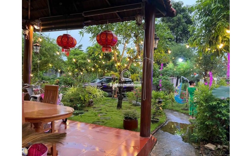 Bán gấp nhà 3900 m2. giá 300tr , nhà cấp 4 nhà chòi, sân vườn, cây trái