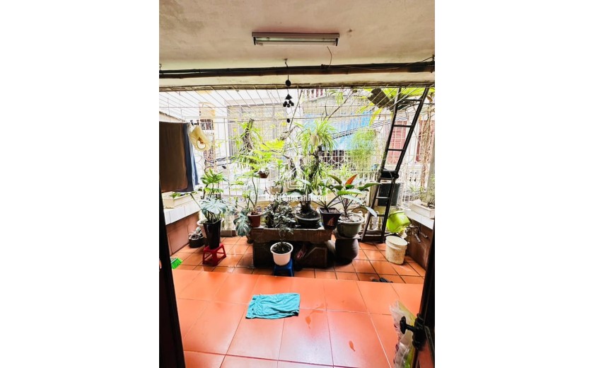 BÁN NHÀ MẶT PHỐ HÒA BÌNH – KINH DOANH SẦM UẤT – OTO TRÁNH – NGÕ THÔNG – 50m2 – 12.8 TỶ
