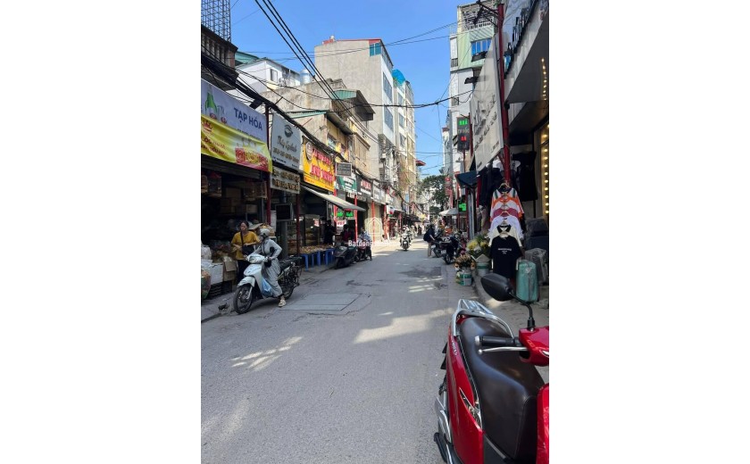 Bán nhà Đình Thôn 4 tầng, sổ đỏ 59m², ô tô có thể vào nhà tại Mỹ Đình 1, Nam Từ Liêm, chỉ hơn 11  tỷ