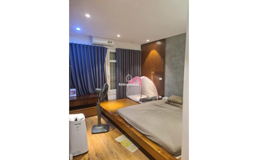 BÁN NHÀ LIỀN KỀ NGUYỄN TUÂN – PHÂN LÔ Ô TÔ TRÁNH – THANG MÁY – VỈA HÈ – 70m2 – 5.7m MT – 28.6 TỶ