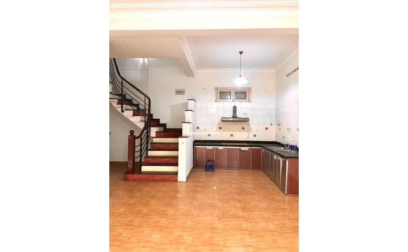 Ô TÔ TRÁNH-KINH DOANH Phố Lạc Long Quân 90m2/4Tầng/Mặt tiền 9m 34.5 Tỷ,mới đẹp