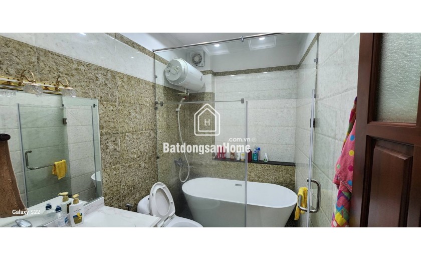 ÔTÔ ĐỖ CỬA-CÁCH PHỐ CHỈ 15M-Bán nhà Phố Trung Kính 58/65m,5Tầng,MT 5.5m 25.5 Tỷ