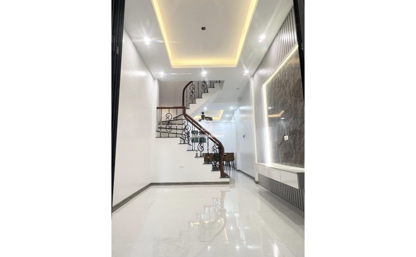 Bán nhà phố Bùi Xương Trạch 44m2 ngõ oto tránh giá chỉ có 8,1 tỷ
