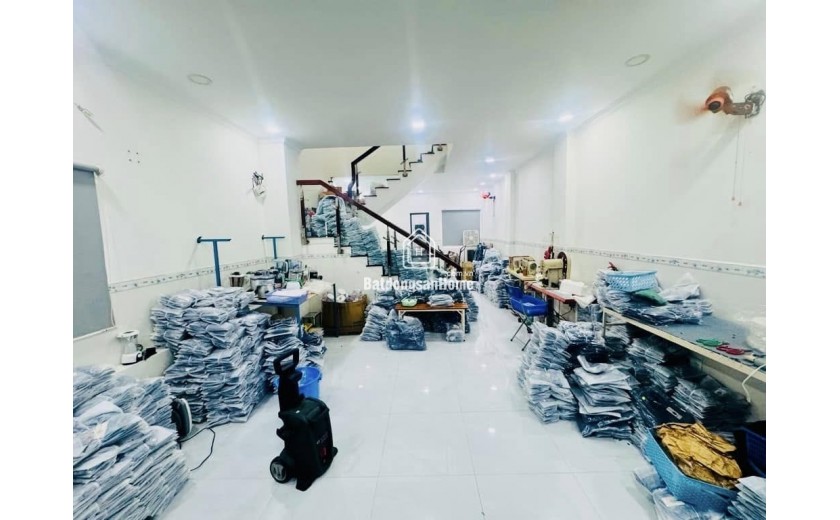 NGAY KCN TÂN BÌNH - HXH TRÁNH - NHÀ ĐẸP 5 TẦNG - 4PN - 66M N4.7*14 NHỈNH 7 TỶ.