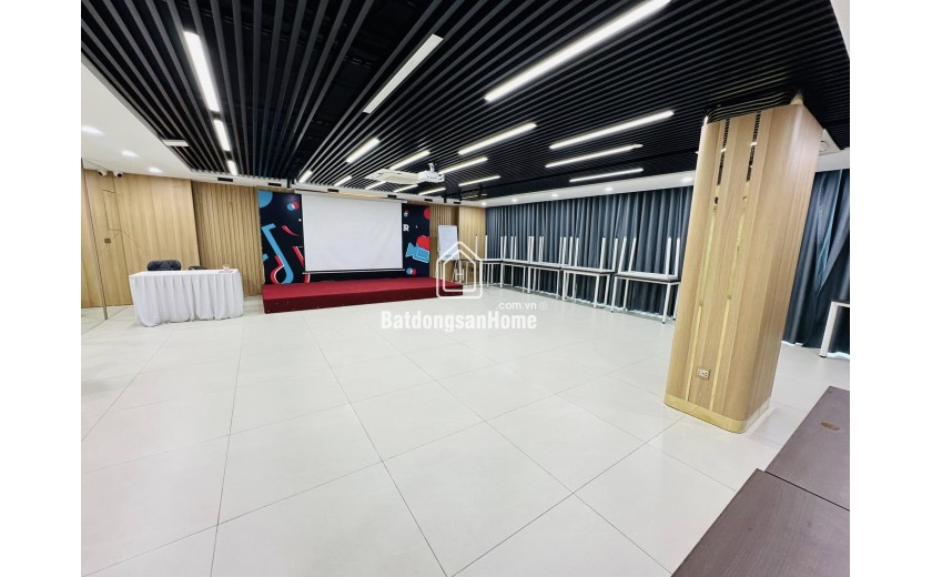 Tòa Văn Phòng Hạng A- Lô Góc Bề Thế-Phố Nguyễn Xiển 96/120m, 9Tầng,MT 20m 98 Tỷ