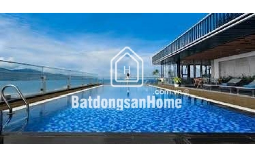 Bán khách sạn 4 sao view biển Mỹ Khê -Gía 265 tỷ ,