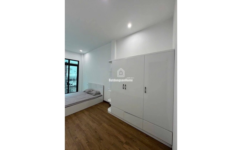 Bán nhà đẹp mặt ngõ phố Hoàng Hoa Thám 35m2 4tầng mặt tiền 3.5m 7.6 tỷ Tây Hồ