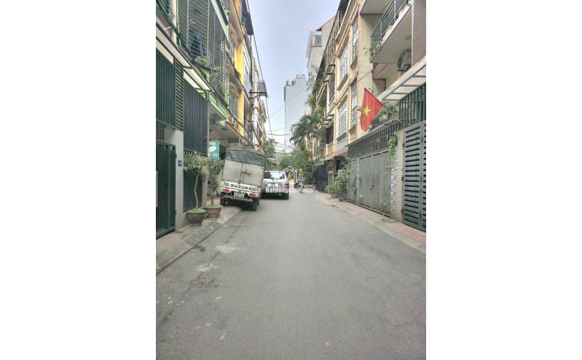 BÁN NHÀ PHÂN LÔ GIẢI PHÓNG – OTO TRÁNH – NHÀ ĐẸP NHƯ BIỆT THỰ - 6.5M MT – 79M2 – 25 TỶ