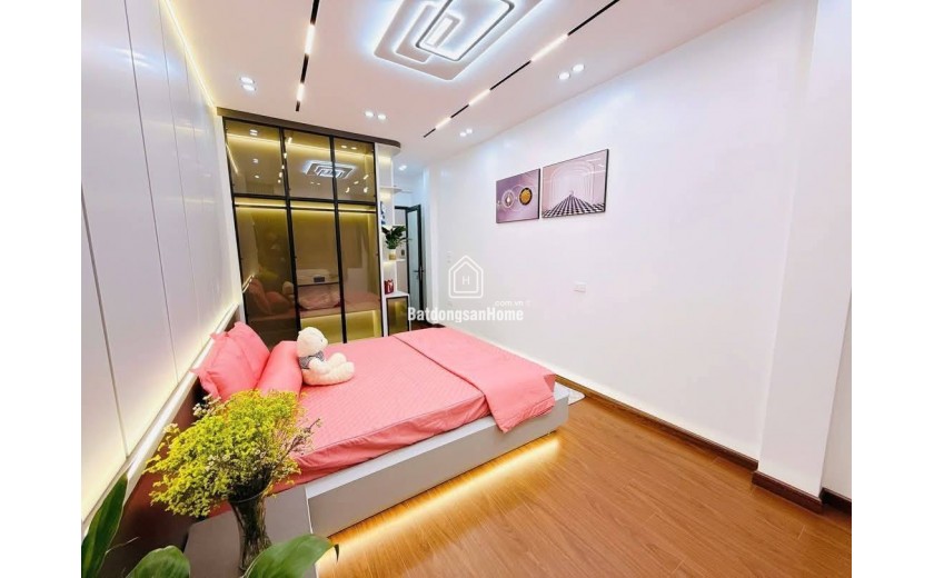 Bán nhà đẹp phố Thụy Khuê 29m2 4tầng mặt tiền 3.1m 6.1 tỷ Tây Hồ