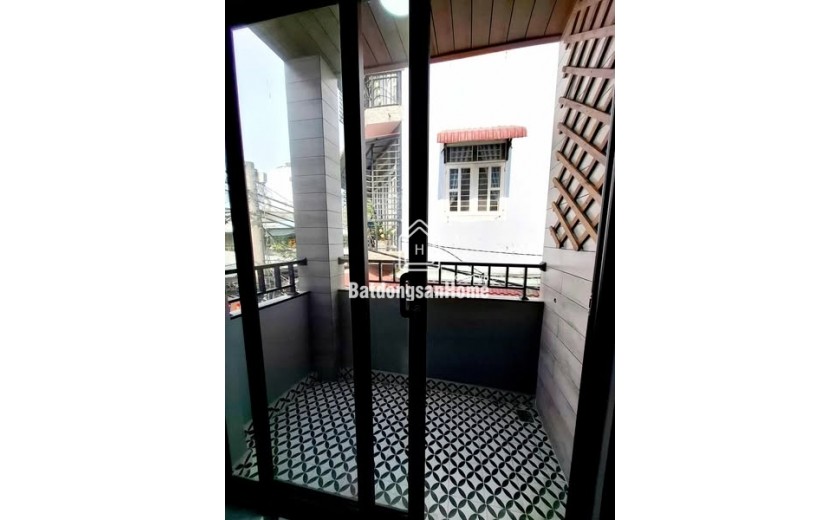 Nhà Hẻm Ôtô Đường Âu Cơ Phường 14 Quận 11.