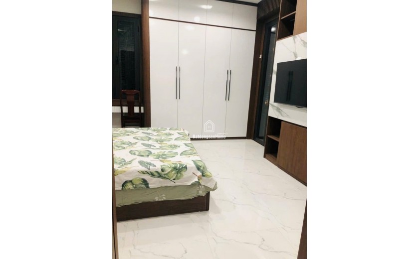 CỰC PHẨM NGAY SÁT MẶT PHỐ-LôGóc Phố Thái Hà 32m/ 6T Thang máy, MT 7.4m 11.85 Tỷ