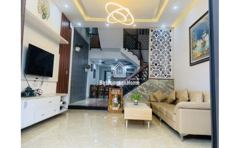 SIÊU PHẨM NHÀ ĐẸP 3 TẦNG – 90M² – ĐƯỜNG 5.5M, SÁT TÔN ĐỨC THẮNG, TT LIÊN CHIỂU - CHỈ 4.3 T