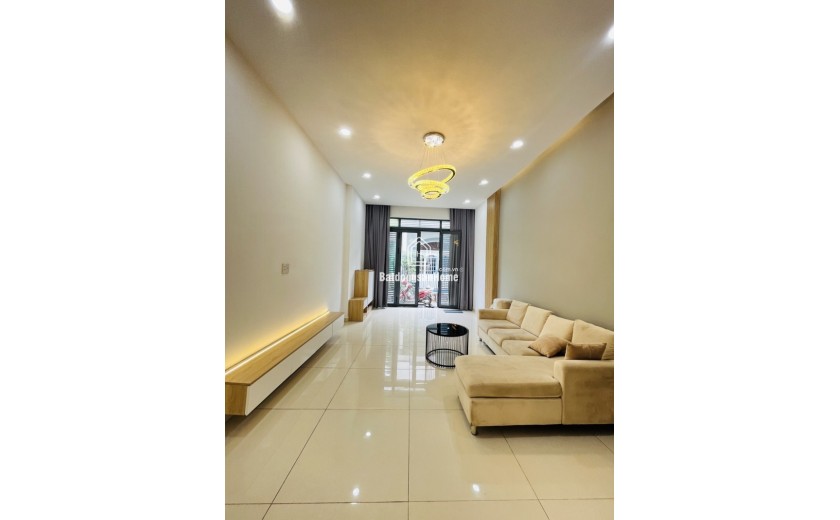 Bán nhà mặt phố Trường Thọ, Thủ Đức, 63m2, 6.2 tỷ, 3 tầng
