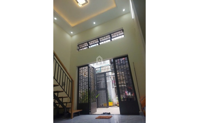 N39- Nhà Bán Phú Nhuận 61m2 (4 x 15 nở hậu) - nhỉnh 7 tỷ, 30m ra mặt tiền Trường Sa