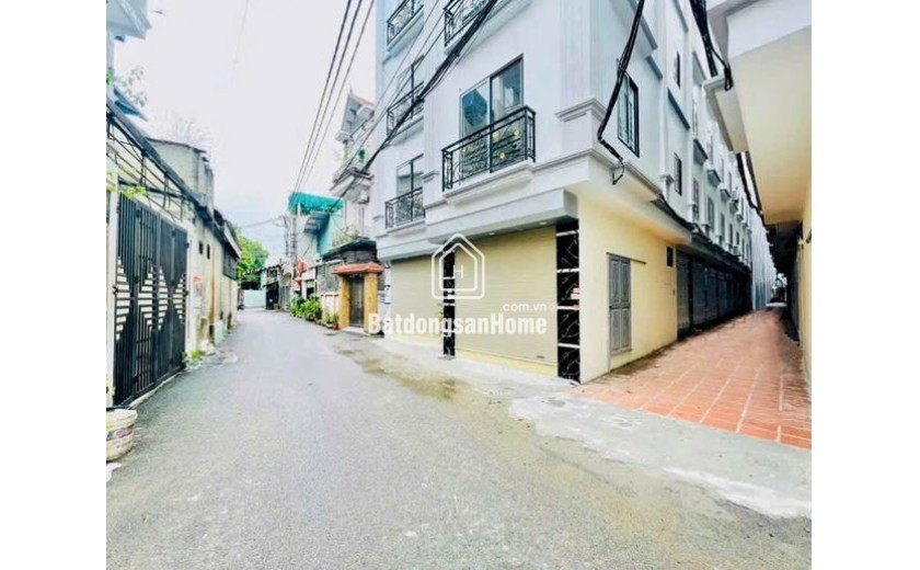 Bán nhà Yên Bình 33mx4 tầng LÔ GÓC, 2 THOÁNG, 2 THOÁNG 3.9 tỷ.