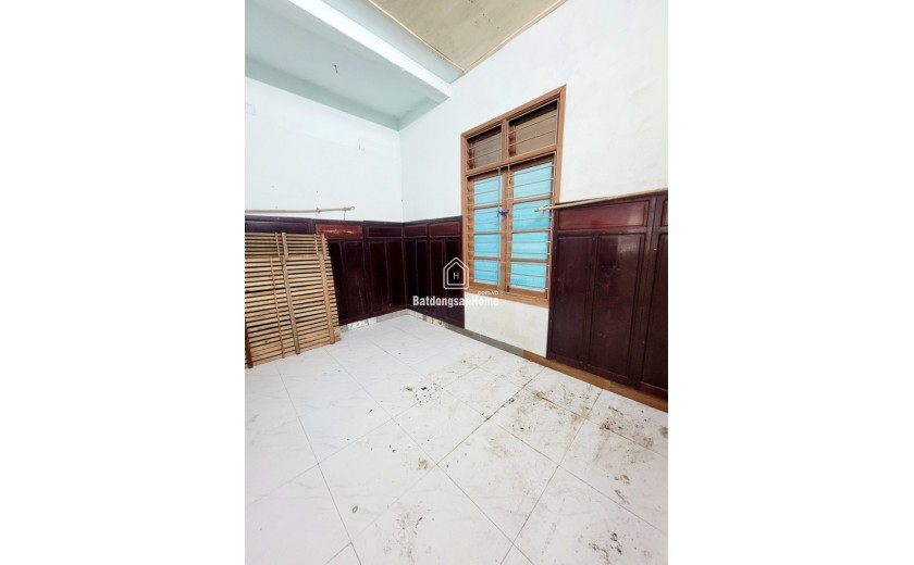 ♪ Lô Góc Kiệt Ô tô Thẳng gần Mặt Tiền Hoàng Thị Loan, 53m2, C4, 2.15 tỷ