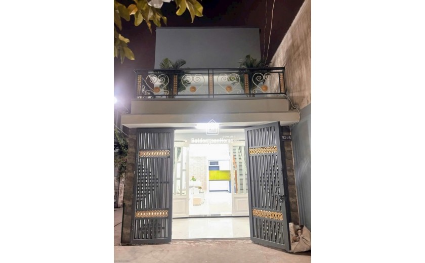 NHÀ 2 TẦNG - LÔ GÓC - 68M2 - HẺM XE HƠI - AEON BÌNH TÂN - Ở NGAY