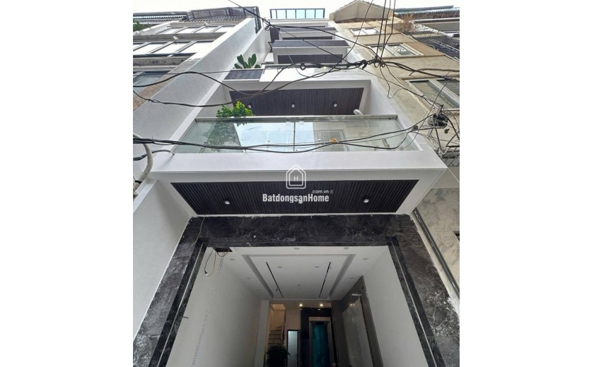 NHÀ ĐẸP MỚI  PHỐ NGỌC THỤY 8.5 TỶ, GARA Ô TÔ,38 M2, 7 TẦNG- THANG MÁY,LONG BIÊN.