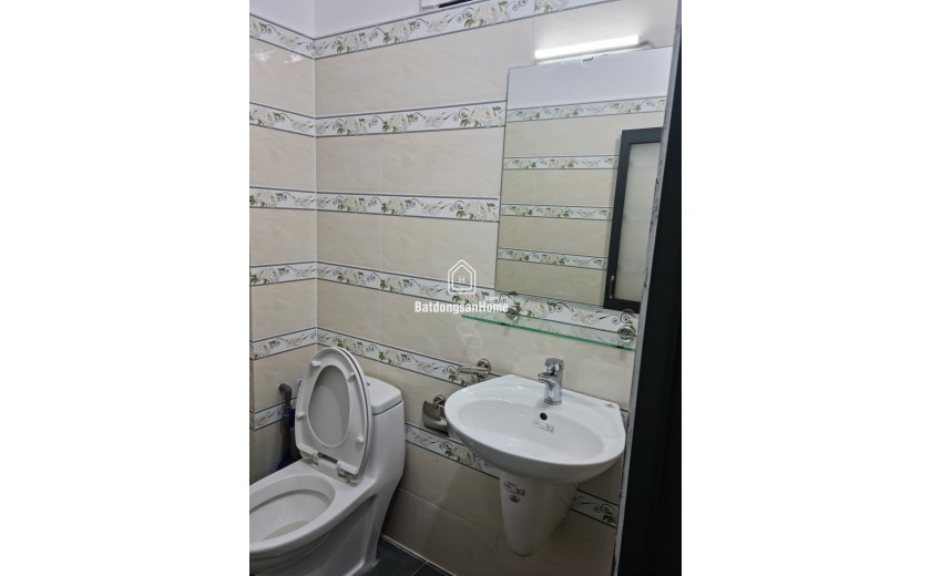 Cho thuê nhà nguyễn căn đầy đầy đủ nội thất 72C Mạc Đỉnh Chi,,Đakao,Q.1