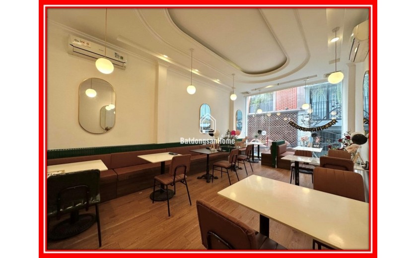 Cho thuê Mặt bằng 33m², 2 tầng, tại Hoàn Kiếm ,khu phố sầm uất!  0902318197