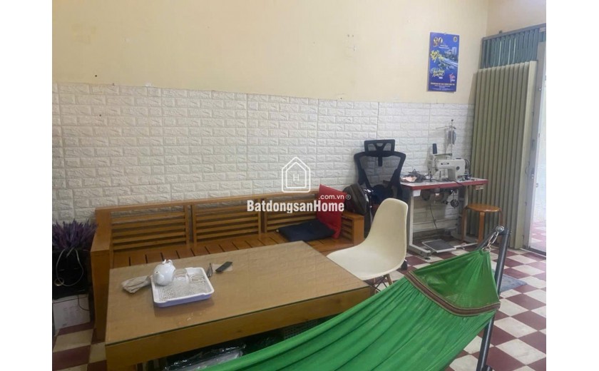 Bán nhà Q.9, 91m2, 3PN, 3WC, 6.4 tỷ, sổ đỏ