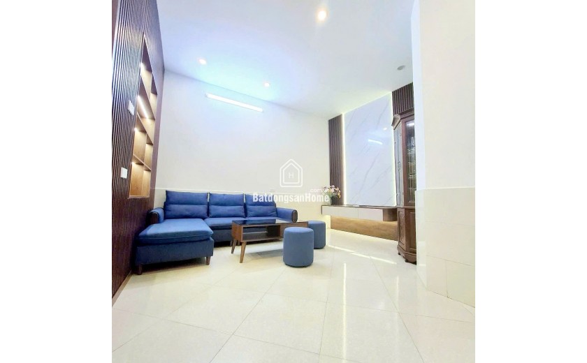 BÁN NHÀ TRẦN QUANG DIỆU ĐỐNG ĐA NGÕ TO NHƯ PHỐ - FULL NỘI THẤT CHỈ VIỆC VỀ Ở THOÁNG SÁNG 5,9 TỶ