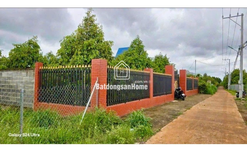 QUA MỸ ĐỊNH CƯ NÊN CẦN BÁN GẤP MẢNH VƯỜN CÓ 400 THỔ CƯ VÀ NHÀ TRÊN ĐẤT
