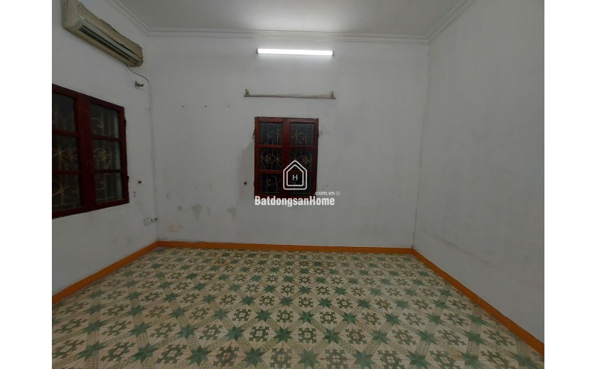 Cho thuê khu Lê Trọng Tấn, TX lô góc, 2 mặt ngõ, 140m, 3 tầng làm văn phòng, kho hàng...Giá 18.5tr/tháng