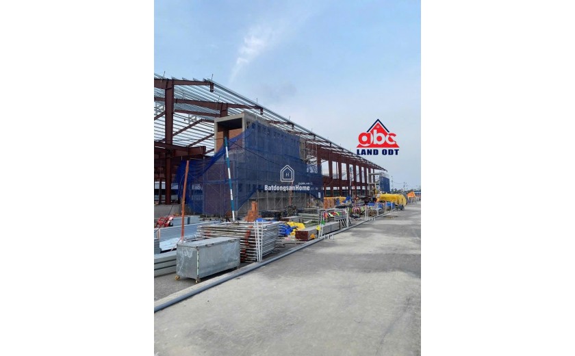 Cho Thuê Nhà Xưởng gần 1Ha khuôn viên độc lập KCN Long Khánh Tỉnh Đồng Nai.