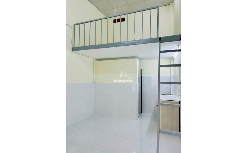 Bán nhà VTKD 8M Phú Thọ Hòa quận Tân Phú Dt 83-  4.1 x 20 chỉ 7.8 ty tl
