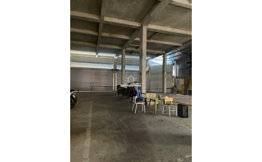 CHO THUÊ NHÀ KHOẢNG 300M2,THÔNG SÀN, CAO,THOÁNG SỐ 1 NGÕ 195 ĐƯỜNG TÂY MỖ
