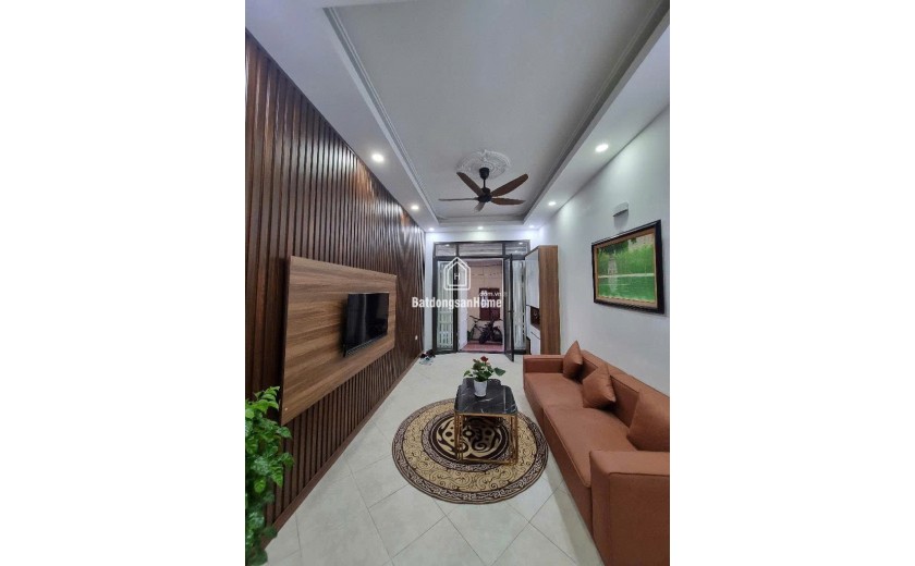 HIẾM - NGỌC THỤY - 30M2 - 5 TẦNG - PHÂN LÔ - 5TY3  - CẠNH KHAI SƠN - CÔNG VIÊN - HỒ ĐIỀU HÒA