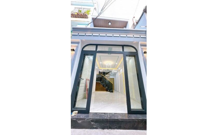 SÁT MẶT TIỀN ĐƯỜNG Q4  THÔNG ĐƯỜNG KHÁNH HỘI 

NGANG 3.4 DÀI 12  - XÂY MỚI 2 TẤM 

HƠN 4 TỶ