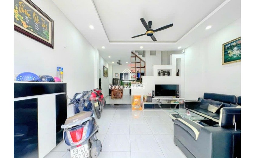 Biệt thự phố Nguyễn Thị Thập Q7 
Ngang 5.35 Dài 13.05
CÓ 8 TỶ