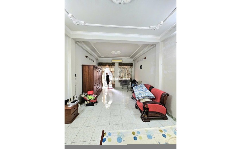 Bán nhà 4 tầng, 96m², 4PN, Gò Vấp, 10.6 tỷ, ngay chợ Hạnh Thông Tây